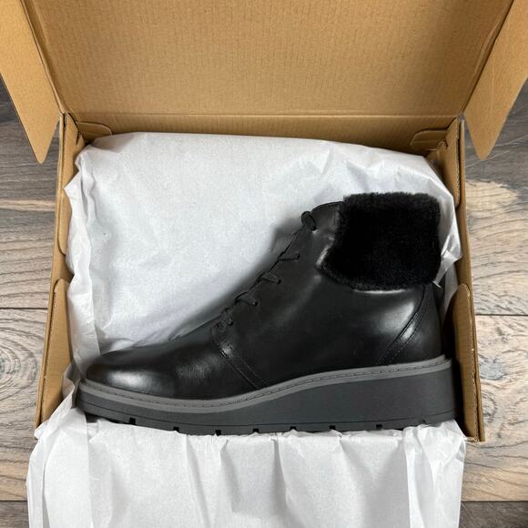 Clarks Leighly Lace 8.5M Black Leather Faux Fur Cuff Comfort Ankle Boots Booties - Picture 9 of 10